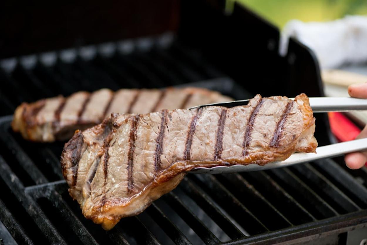How to Grill Steak on a Gas Grill Bob's BBQ Secrets